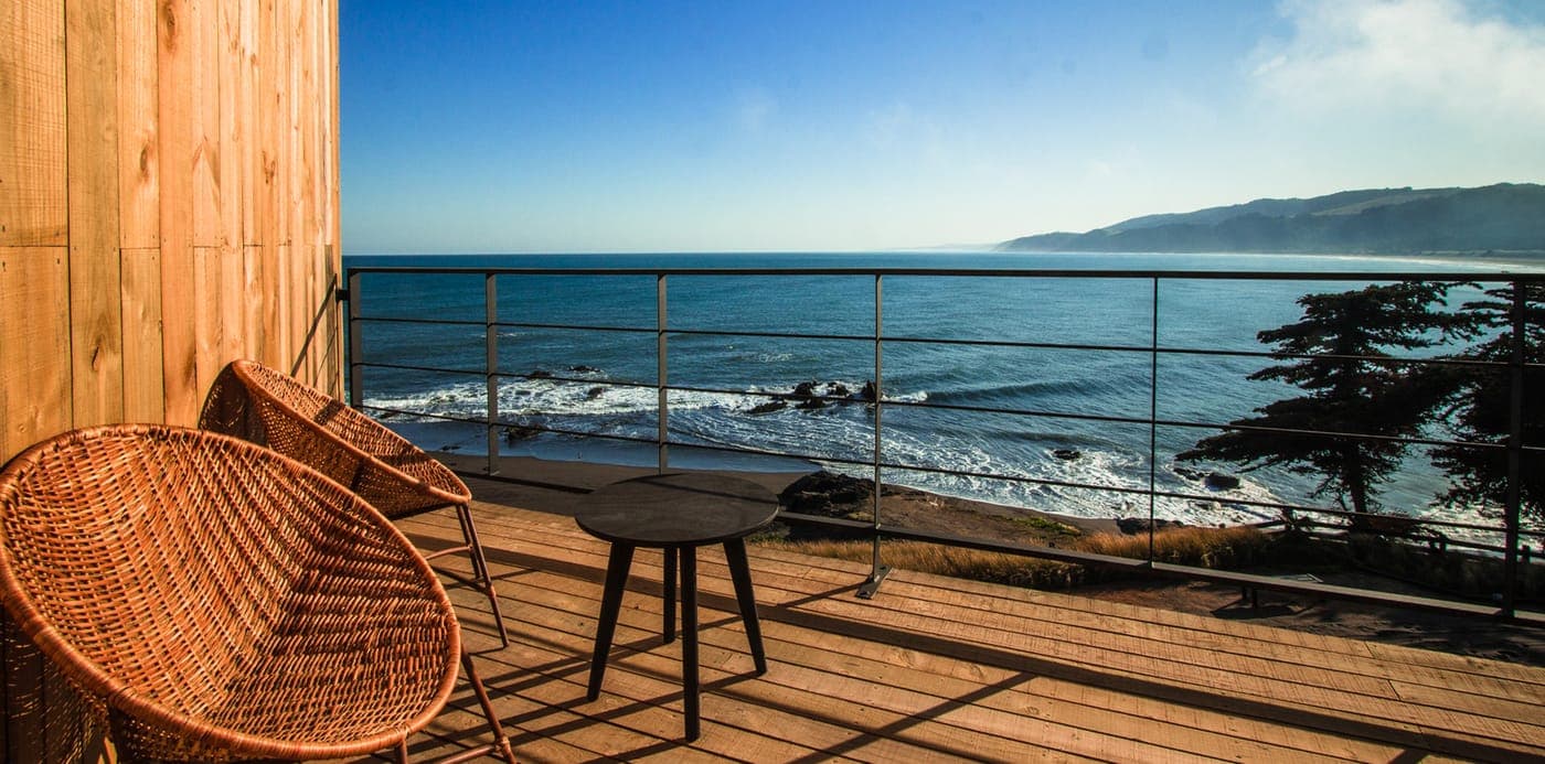 Puerto Viejo. Website and photography for a hotel restaurant. (3)